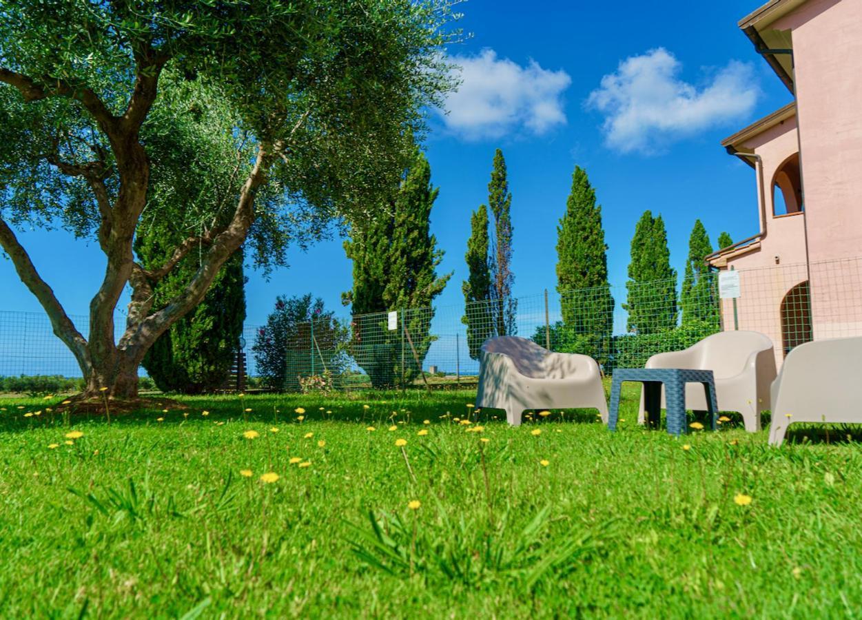 Appartamenti In Residence Villa Santa Maria San Vincenzo Dış mekan fotoğraf