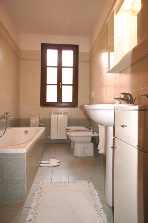 Appartamenti In Residence Villa Santa Maria San Vincenzo Oda fotoğraf