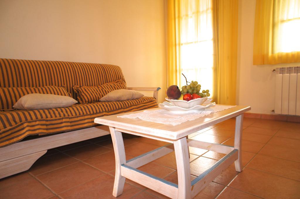 Appartamenti In Residence Villa Santa Maria San Vincenzo Oda fotoğraf